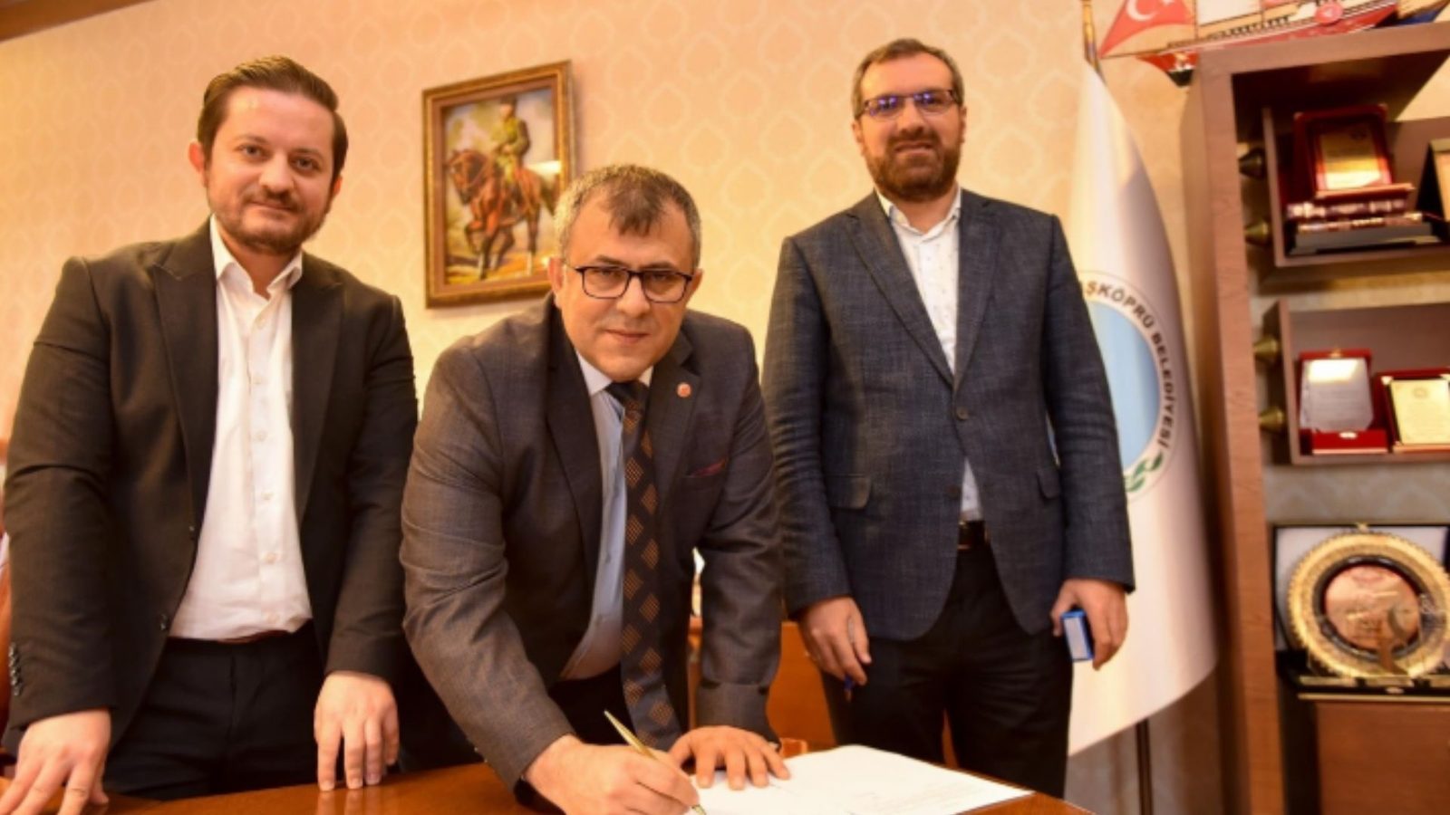 Taşköprü Belediyesi GES projesi açılışında Arya Solar ve belediye yetkilileri